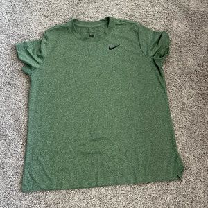 Nike T-shirt